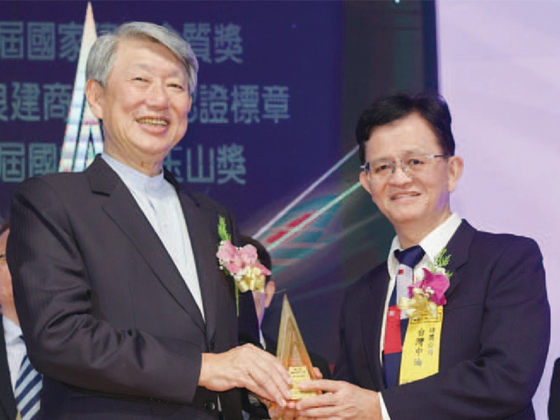 積極導入AI提升產品智能 Hitachi日立冷氣連獲24年白金獎